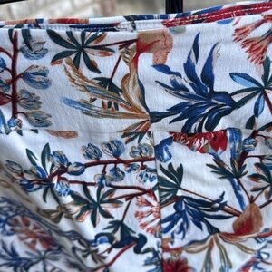 Up! Floral NWT sz 8 Ultimate Slimming Tummy Control Skirt Pull on